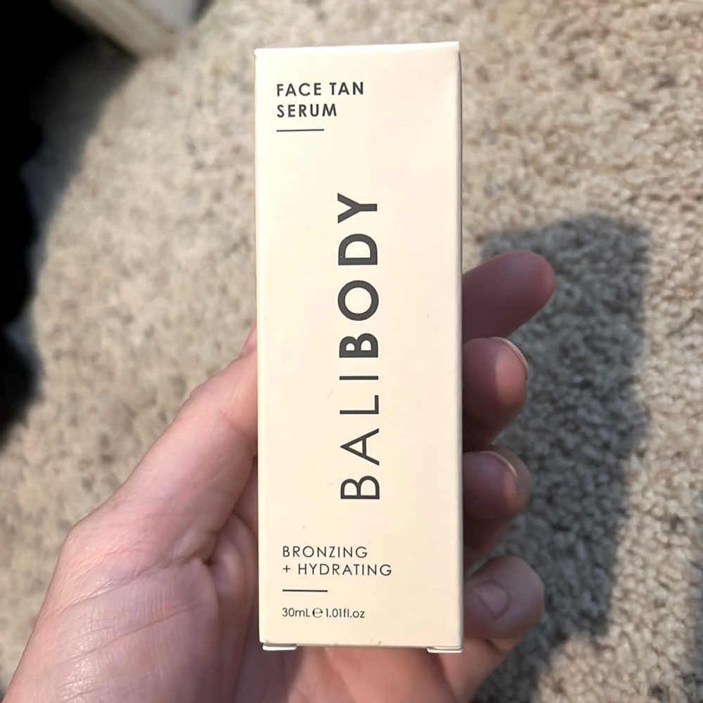 BaliBody Face Tan Serum